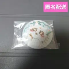 ちいかわ 刺繍缶バッジビスケット2 あのこ