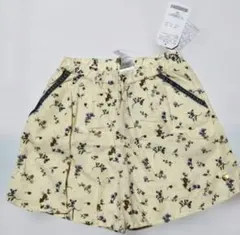 110サイズ 花柄ハーフパンツ
