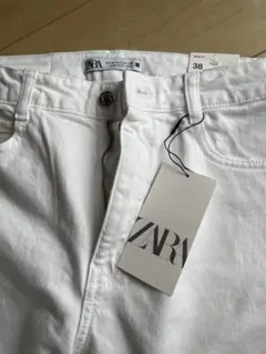 新品タグ付き【ZARA】 ホワイトデニムパンツ 38