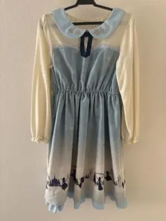 雪の結晶モチーフの長袖ワンピース