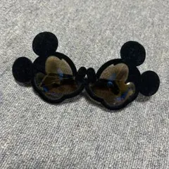 ミッキーマウス型ブラックサングラス