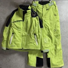 ONYONE オンヨネ スキーウェア 上下セット　定価7万円程　上SS 下S