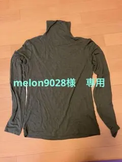 ユニクロヒートテック　エクストラウオーム　タートルネックレディース　M