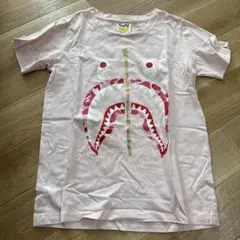A BATHING APE シャーク Tシャツ ピンクのサムネイル