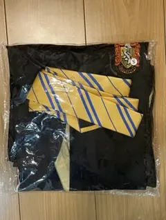 ハッフルパフ　ローブとネクタイセット Sサイズ