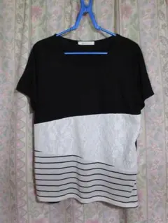 ☆SALE☆【美品】レディーストップス　ブラック/ホワイト/ボーダー　半袖ＬＬ
