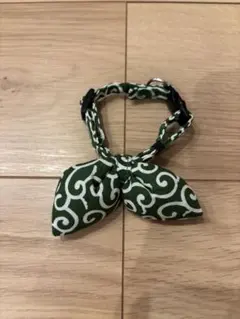 犬　猫　首輪　唐草模様