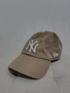 NEW ERA ニューヨークヤンキース キャップ ベージュ