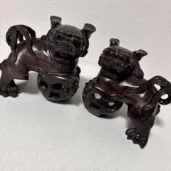 【在銘】木彫 根付 獅子 狛犬 シーサー 神獣 時代物 骨董 アンティーク 在銘】木彫 根付 獅子 狛犬 シーサー 神獣 時代物 骨董 アンティーク