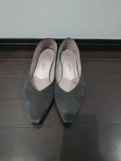 値下げ銀座かねまつ　グレー フラットポインテッドトゥ ローヒール