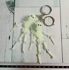 미사용 当時物 昭和 레트로 蓄光 骸骨 ガイコツ キーホルダー 赤目と青目 ペア