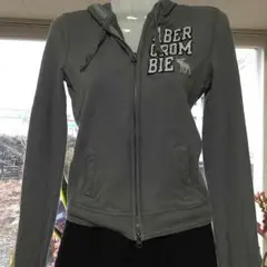 アバクロ  パーカー