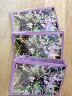 新品未開封 遊戯王 耀聖の風詩レギナ エルフェンノーツレギナ スリーブ 