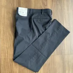 【新品】ユニクロ　感動パンツ（ウルトラライト）ウールライク　W82 L85