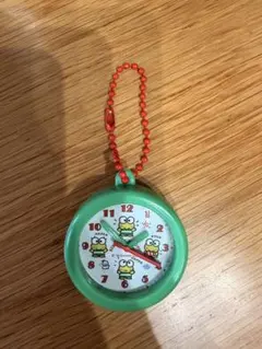 サンリオ ガチャ レトロ壁掛け時計風クリップキーホルダーケロッピ