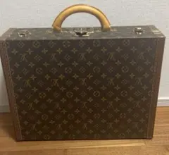 LOUIS VUITTON M21423 アタッシュケース　プレジデントのサムネイル