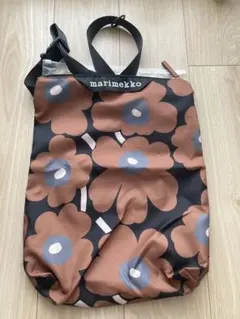 新品マリメッコNeat Crossbody Unikko M ショルダーバッグ