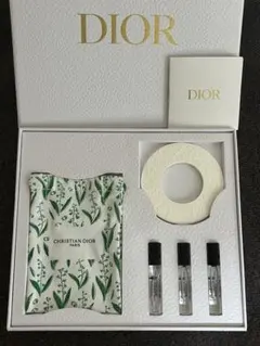 2025年最新】メゾンクリスチャンディオールラッキーポーチセット