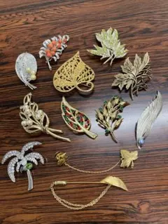 葉っぱモチーフ　ブローチおまとめ　12点