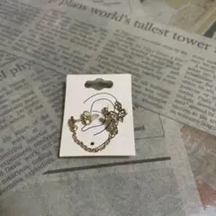 新品未使用 ゴールド イヤーカフ チェーン付き 左耳用 ピアス付き