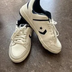 コンバース レザースニーカー ホワイト/ネイビー