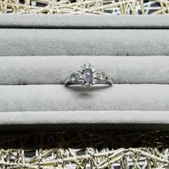 タンザナイト＆モアッサナイトの可愛いリング♡