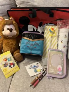 【匿名発送】ディズニーストア　福袋　ディズニーキャラクターグッズセット