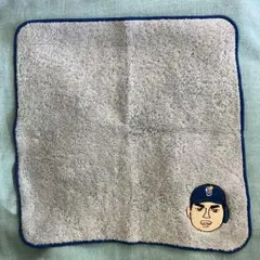 横浜DeNAベイスターズ、クレヨンしんちゃん ブラインド刺繍ハンカチ