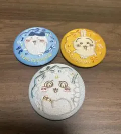 ちいかわ 刺繍缶バッジビスケット２袋 ハチワレ　あのこ　うさぎ