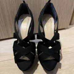 ヒール　黒　22cm 美品　R&E