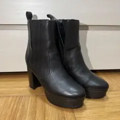 ♡ yosuke ブーツ　厚底ブーツ　【新品未使用】