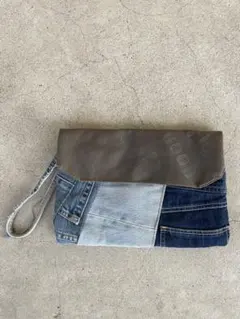 Item thumbnail for item 14199161-b6c5-4060-939b-e2d7052f9183