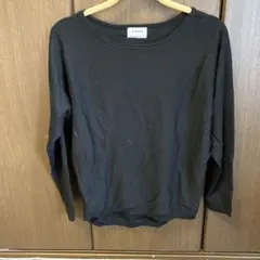 プラステ　ニット