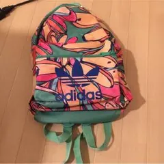 adidas  リュック✨  定価8000円(^ ^)