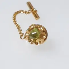 タイタック　ブローチ　天然石　ペリドット　グリーン　黄緑　グリーン　金色