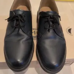 Dr. Martens ネイビーレースアップシューズ