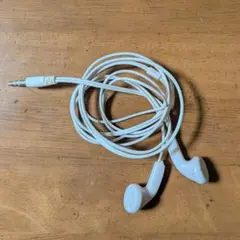 ホワイト 有線イヤホン 3.5mmジャック