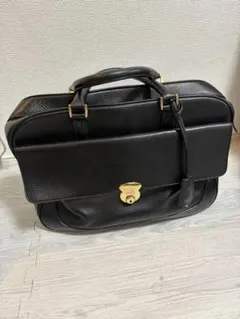 ペッレモルビダ ビジネスバッグ ブラック　シュリンクレザー