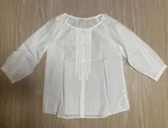 UNIQLO ユニクロ　トップス　ホワイト