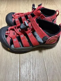 KEEN キッズサンダル レッド 18.5cm
