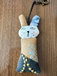 ハンドメイドミナペルホネン ぬいぐるみキーホルダーのサムネイル