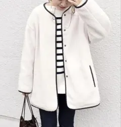 ノーカラーボアフリースジャケット