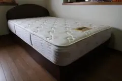 シモンズ　セミダブルベッド Beautyrest Golden Value