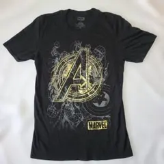 マーベル アベンジャーズ コラージュ Tシャツ ゴールドロゴ S