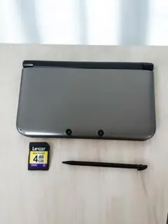 ニンテンドー 3DS LL シルバー×ブラック本体