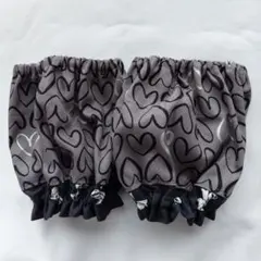 ハンドメイド　チャコールグレー　ハート柄(シルバーと黒)×リボン柄のアームカバー