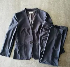 【美品】PLST ノーカラージャケット パンツスーツ ネイビーのサムネイル