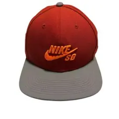 【NIKE SB】　美品 ナイキ　帽子　キャップ　バイカラー　@