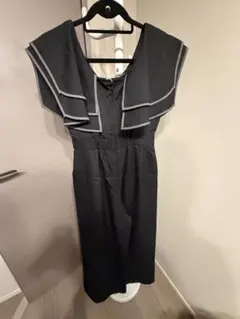 新品タグ付　rienda ショルダーダブルフリルロンパース　S