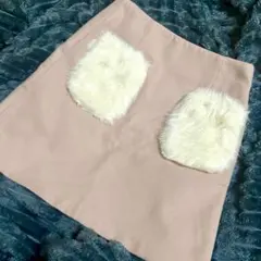 【美品】Allamanda フェイクファー ポケット付き ミニスカート ピンクのサムネイル